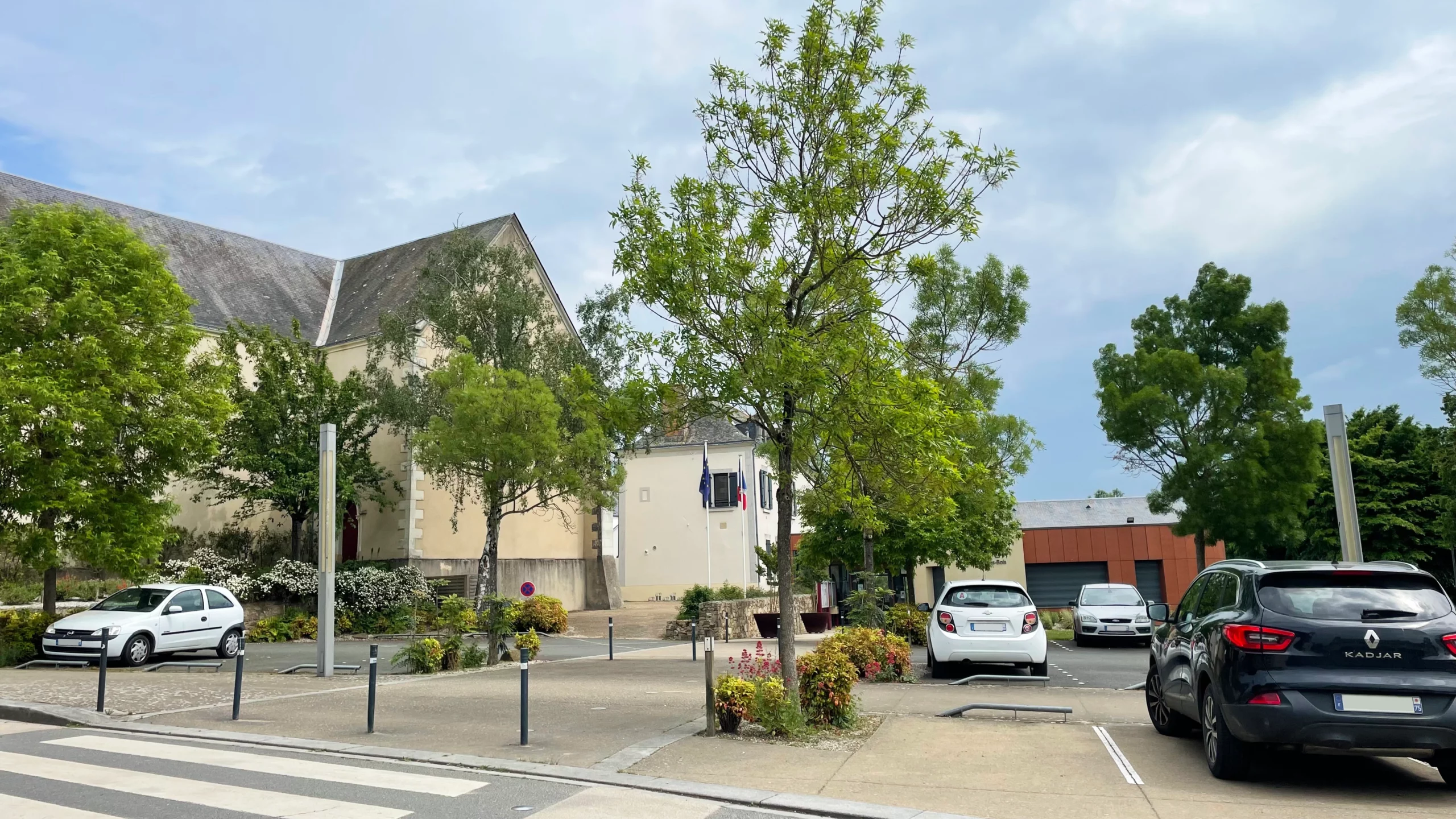saint léger de linières